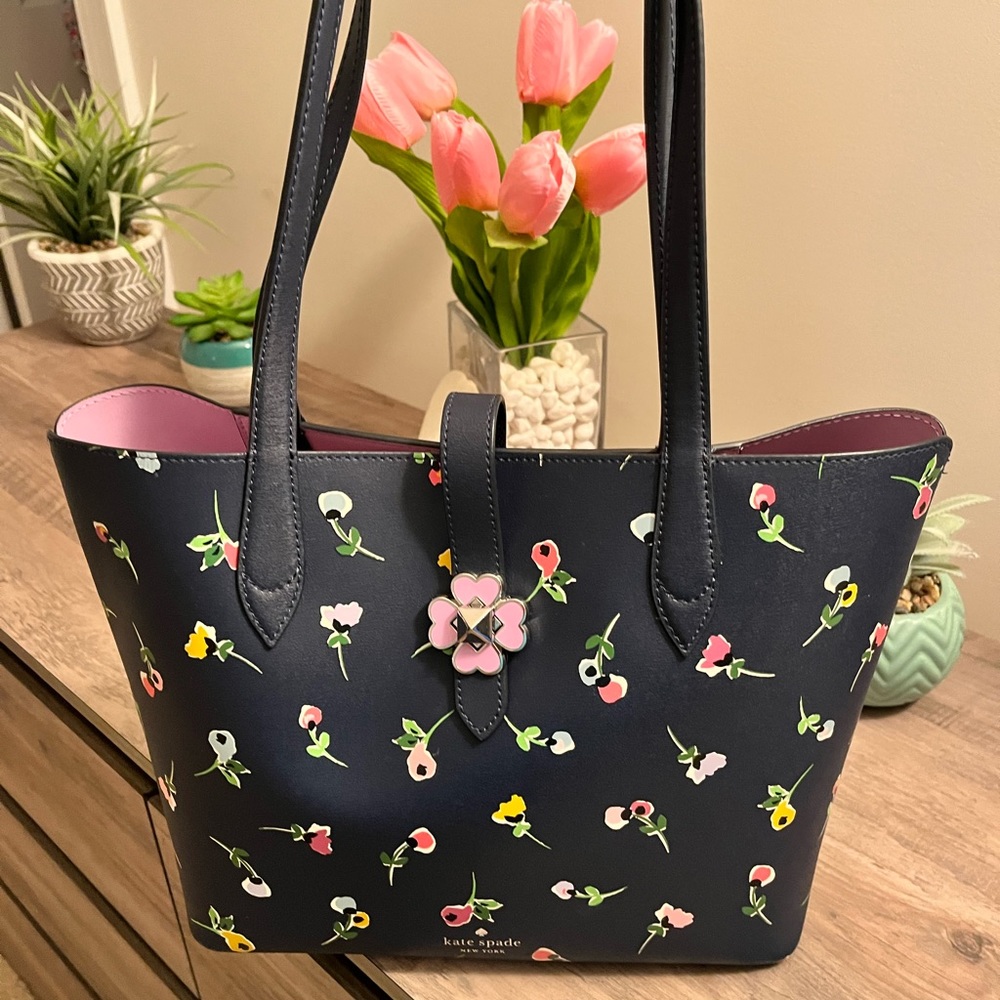 Adorable Kate Spade Kaci Bag